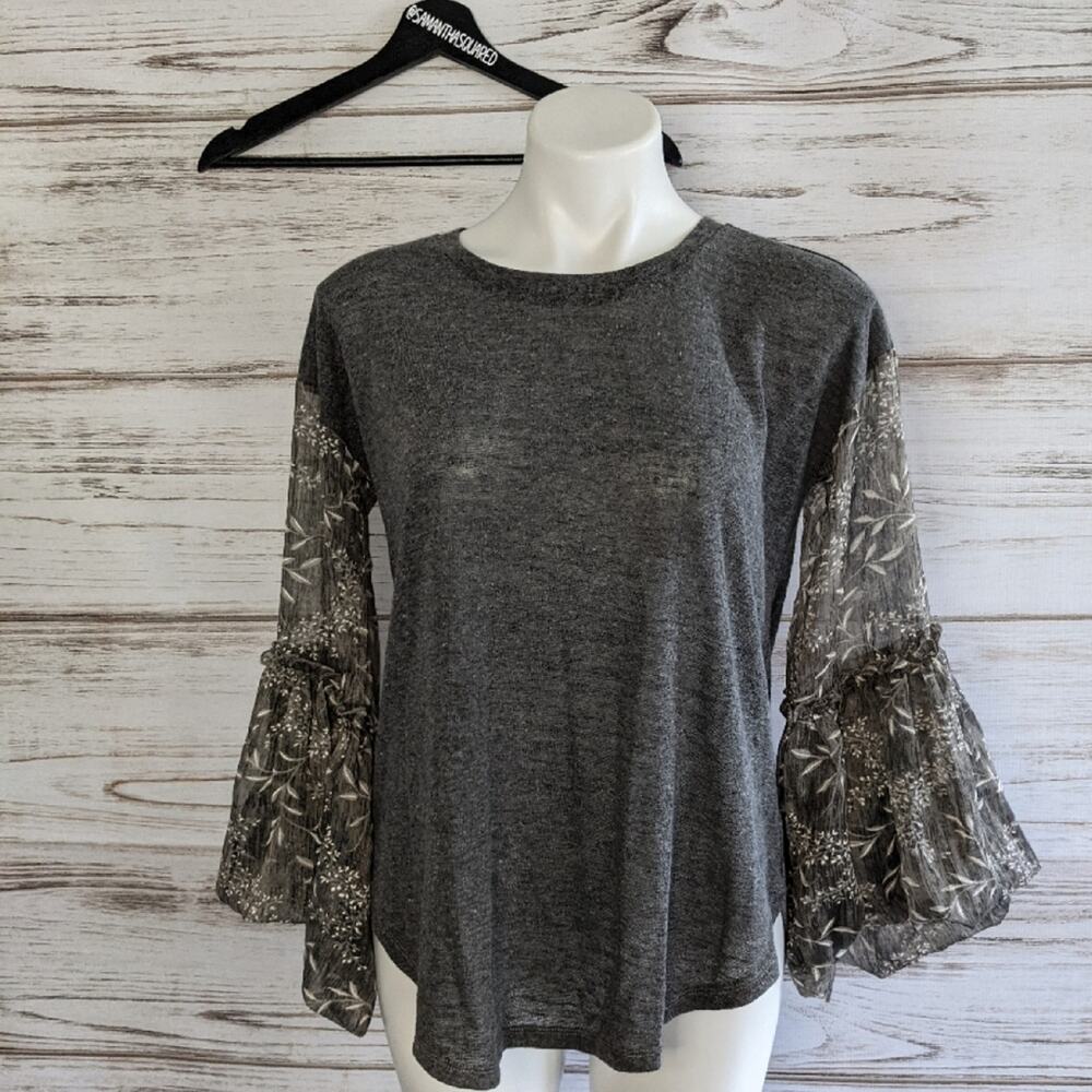 Mystree Sheer Balloon Sleeve Gray Top sz Small